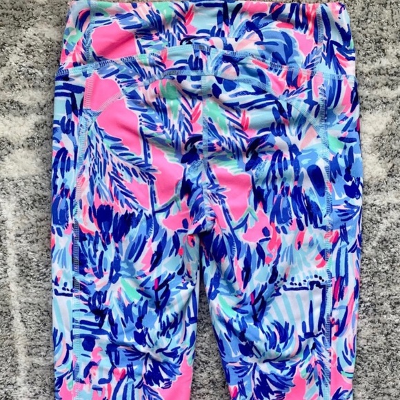 Lilly Pulitzer Weekender Leggings - Picture 3 of 8